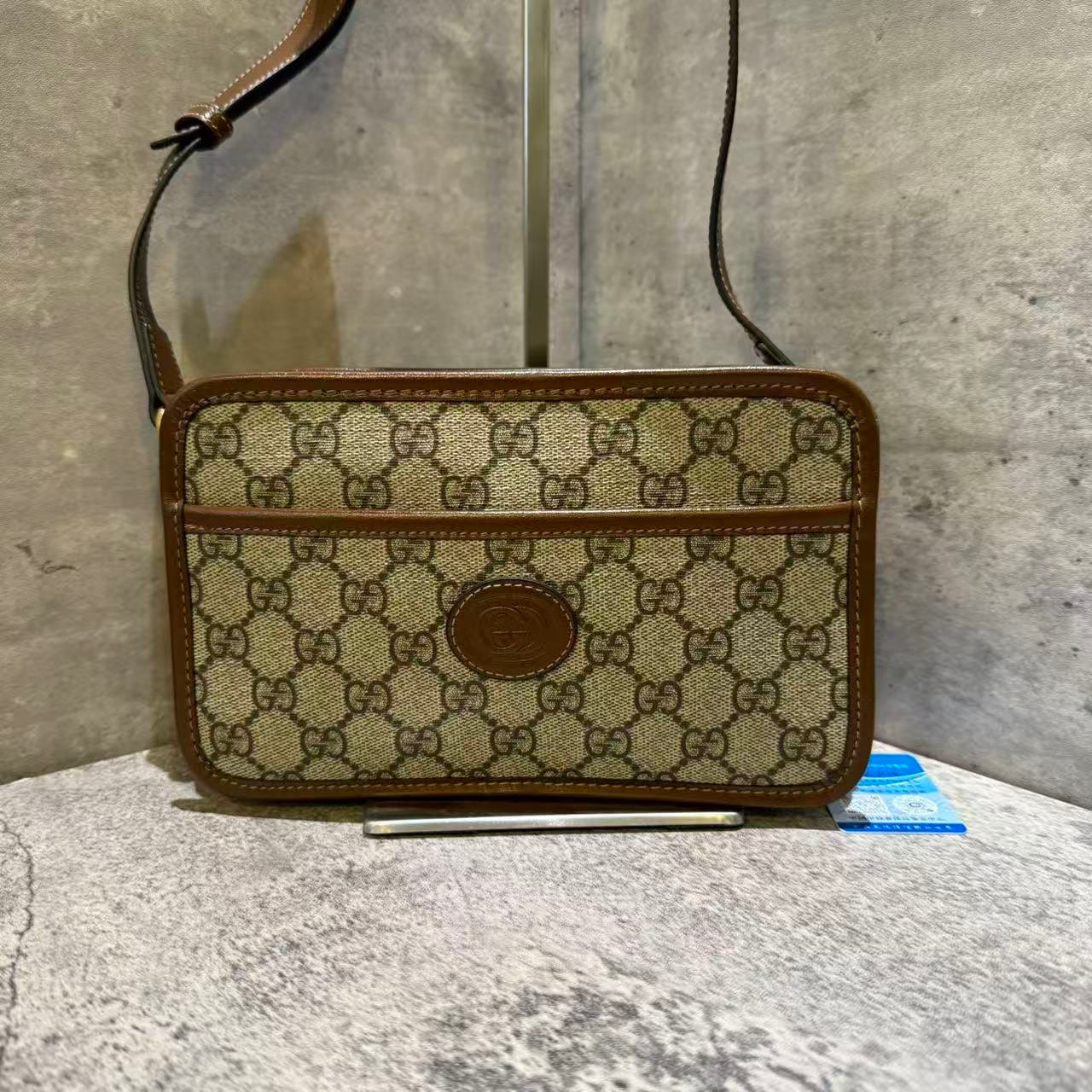 ❤️‍🔥  Gucci retro camera crossbody bag
