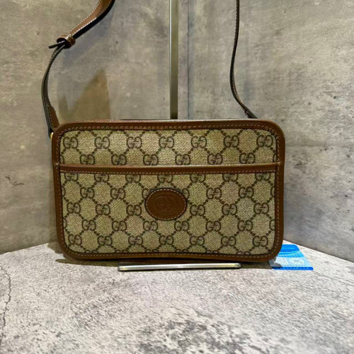 ❤️‍🔥  Gucci retro camera crossbody bag