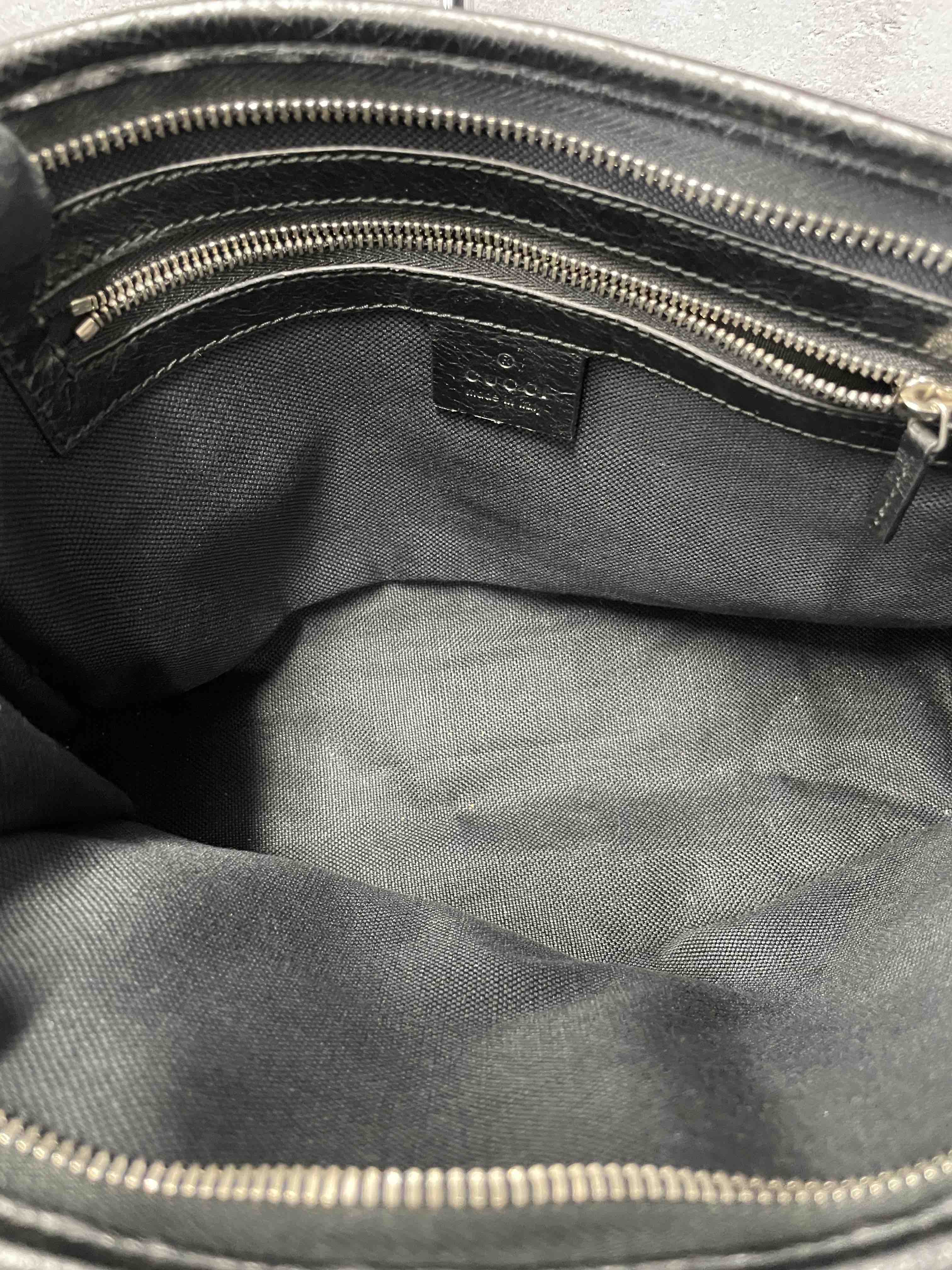 Gucci Clutch JZ35235200 Black Leather Bag