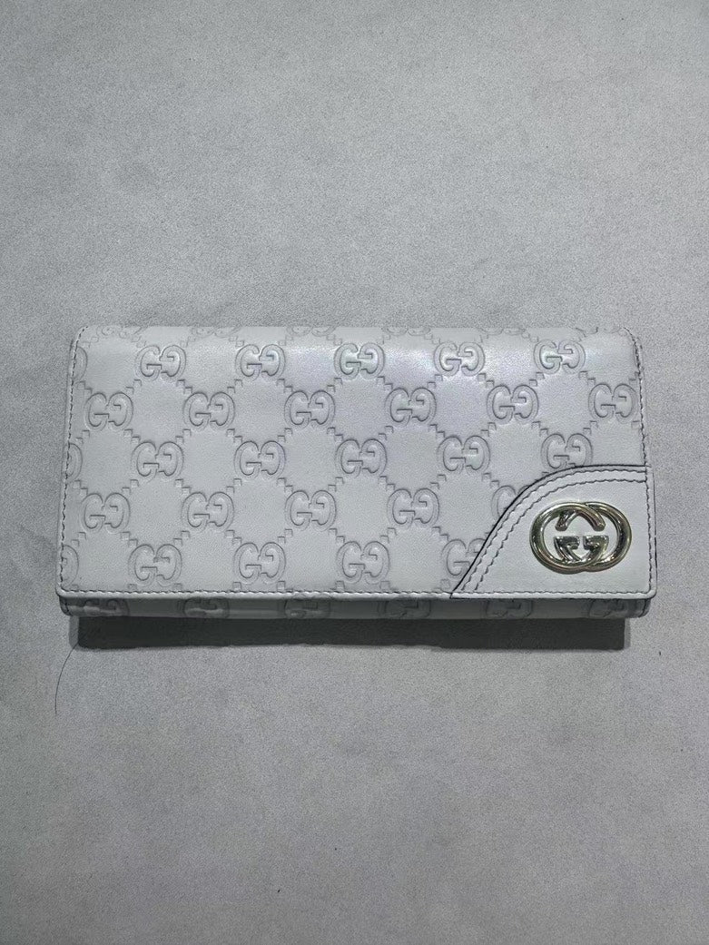 Gucci White GG Guccissima Canvas Clutch Wallet