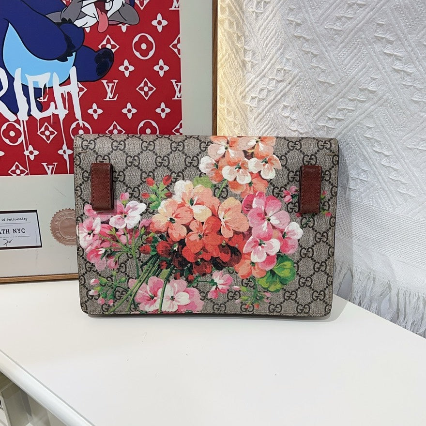 Gucci belt bag