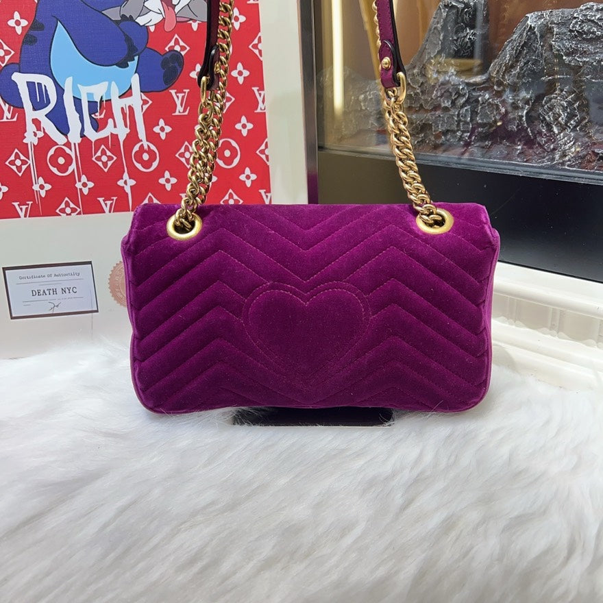 Gucci marmont bag