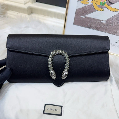 Gucci clutch