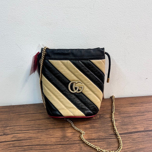 Gucci Leather Chain Shoulder Bag