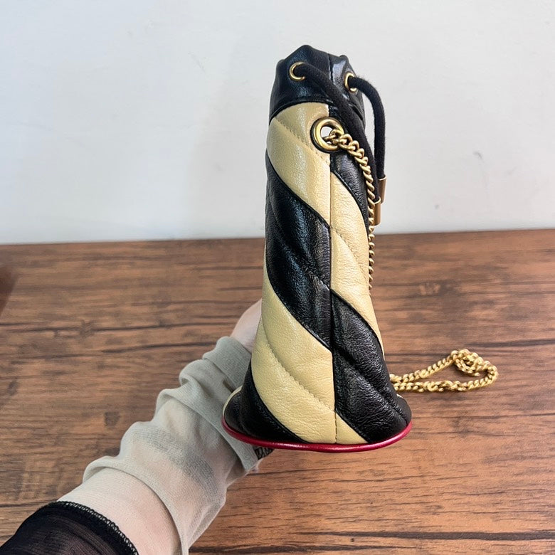 Gucci Leather Chain Shoulder Bag