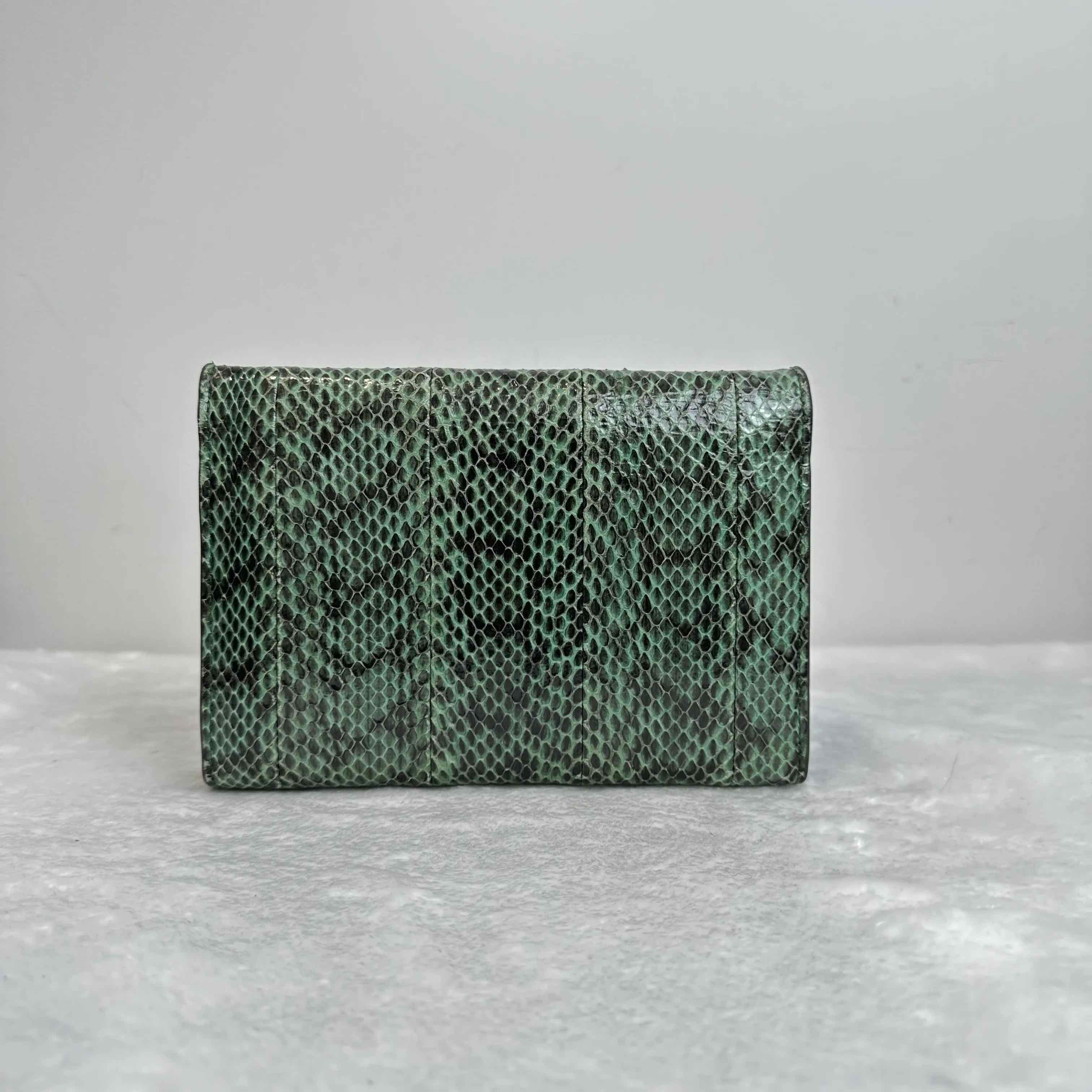 Gucci Dionysus Crystal Snake Embroidery Tricolor Cowhide Shoulder Bag - BJ1101504048