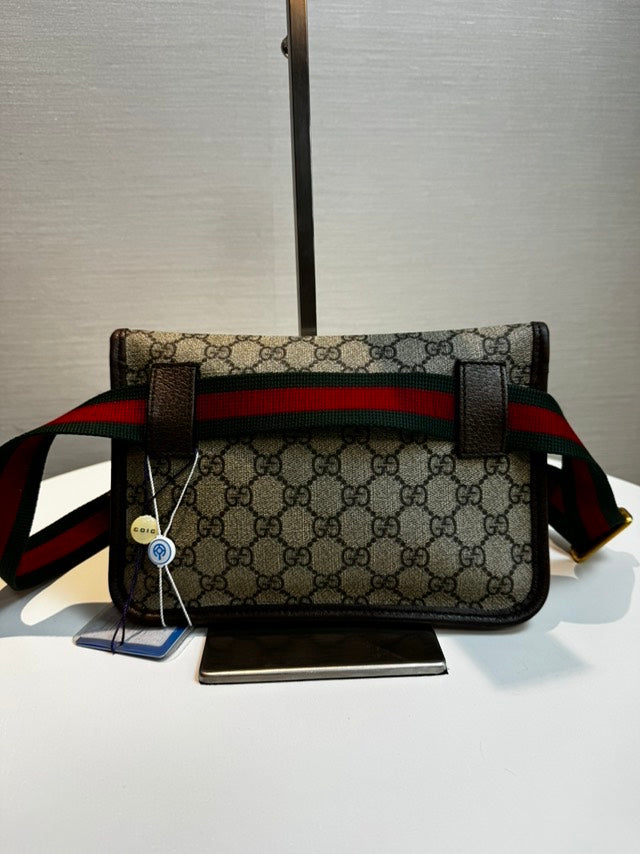 Gucci GG Supreme Canvas Shoulder Bag Beige Messenger Style