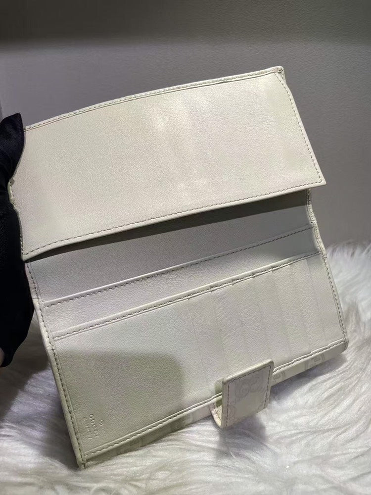 GUCCI GG Heart Leather Wallet Off-White