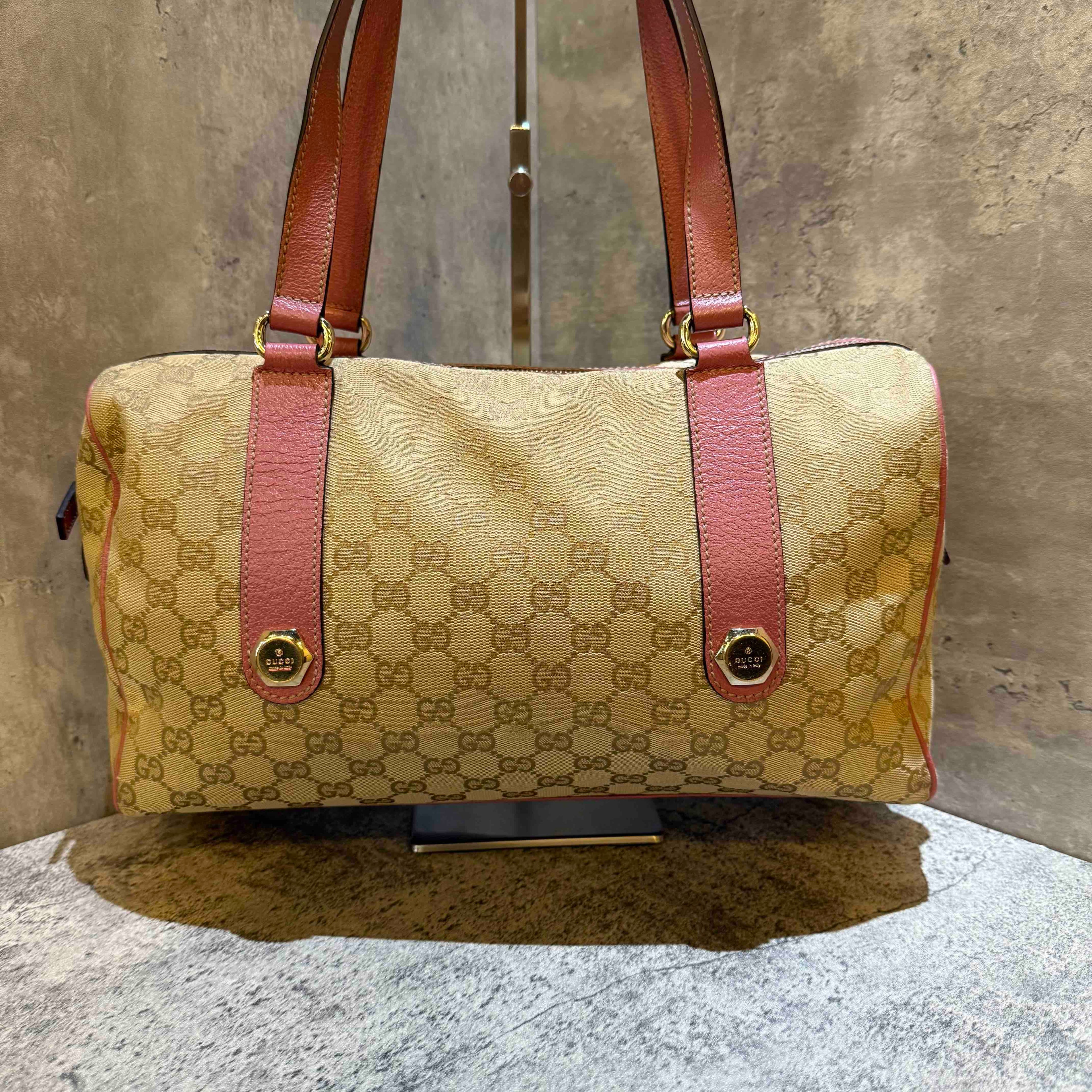 🛍️  Gucci monogram Boston bag
