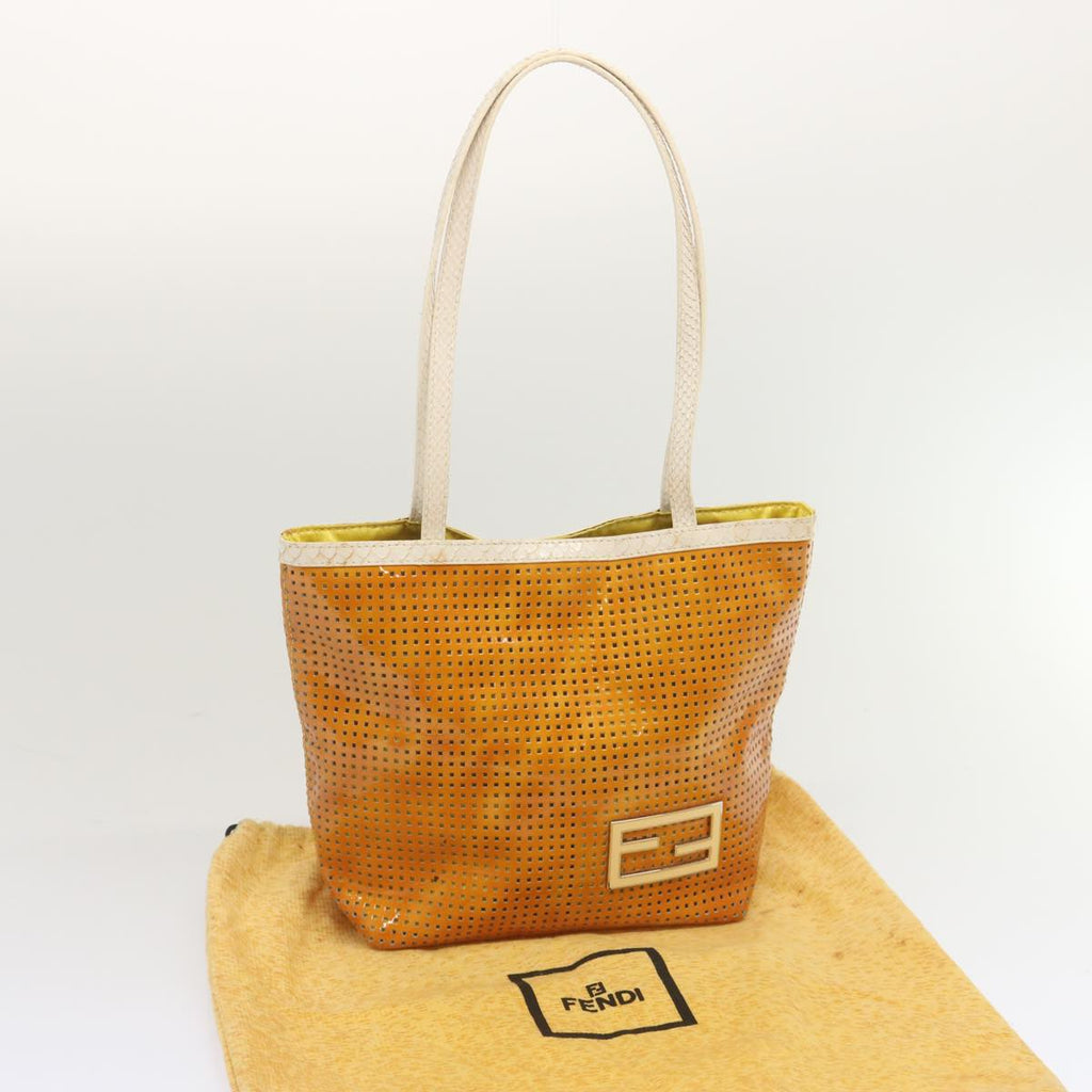 FENDI Tote Bag Patent leather Yellowti1601