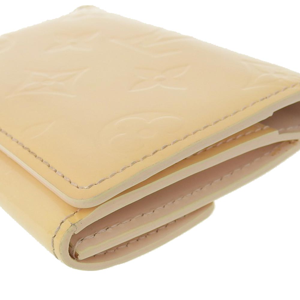 Louis Vuitton Vernis Ludlow Compact Wallet Beige M91320