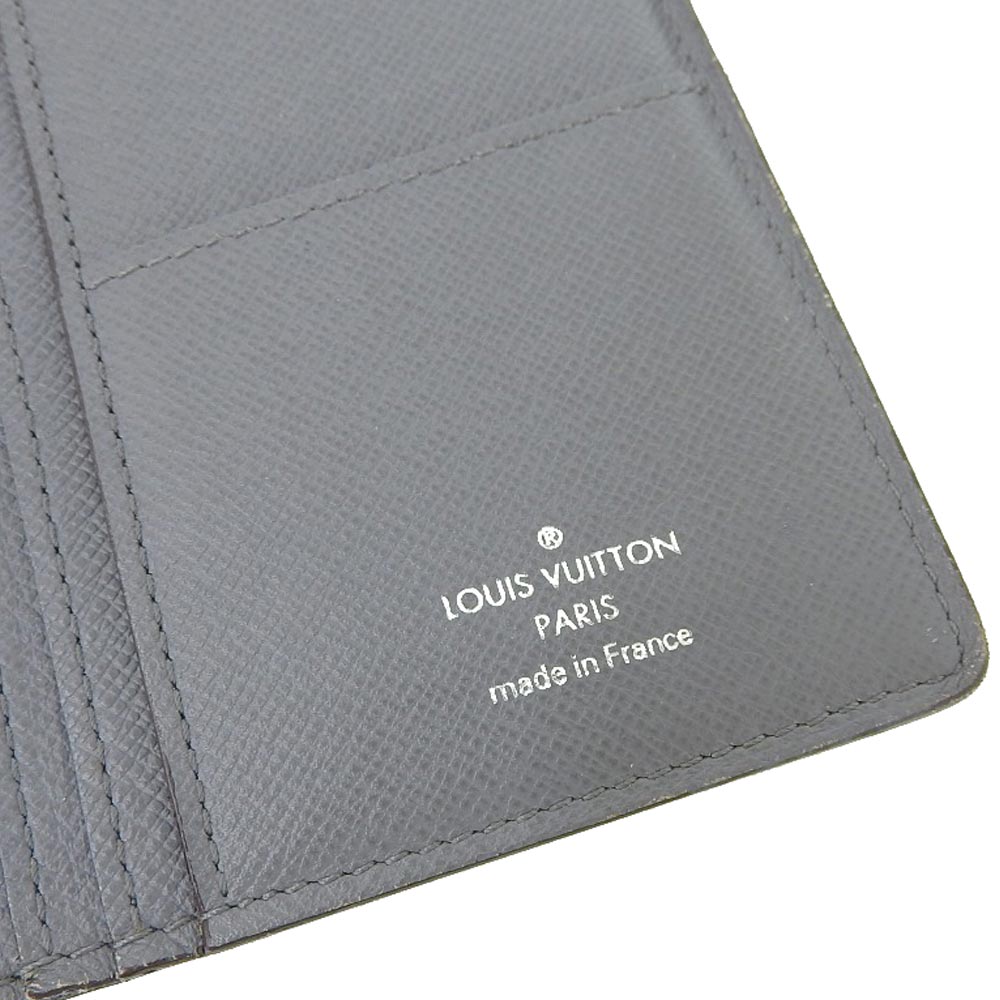 Louis Vuitton Taiga Portefeuille Brazza Long Wallet M32653