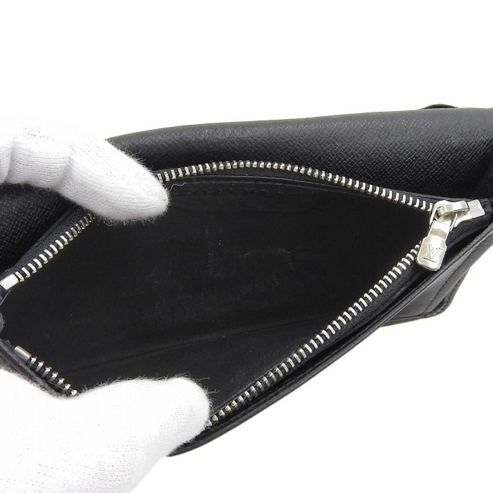 Louis Vuitton Taiga Portefeuille Brazza Long Wallet M32572