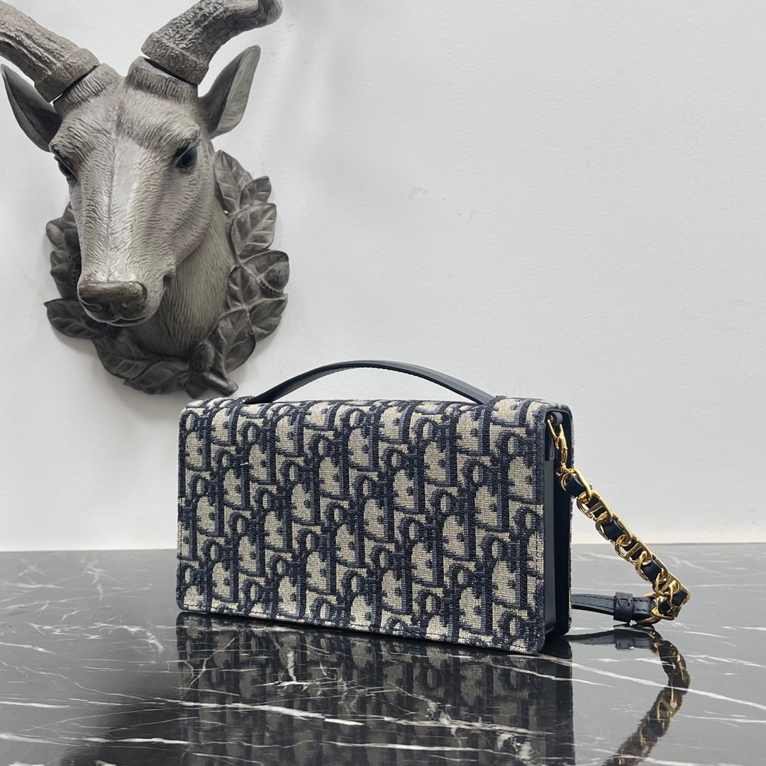 DIOR SIGNATURE 21CM BLUE OBLIQUE EMBROIDERY