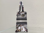DIOR Small Book Tote 26.5cm Jardin Botanique White