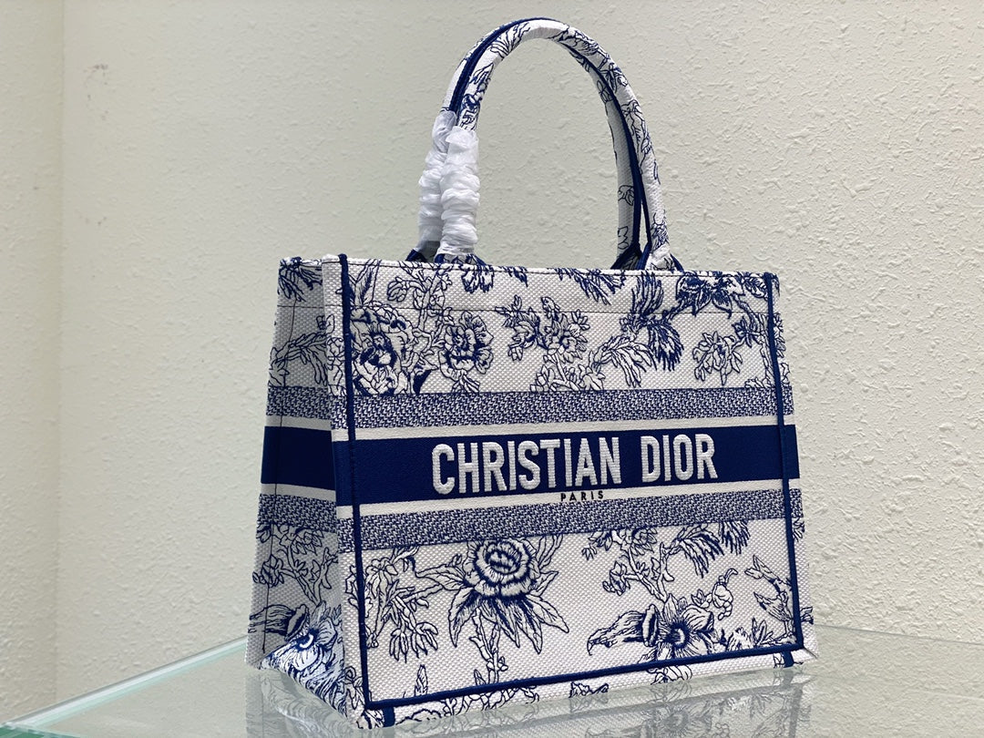 DIOR Medium Book Tote 36cm Jardin Botanique Blue