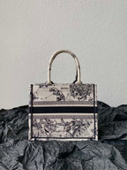DIOR Small Book Tote 26.5cm Hercules White