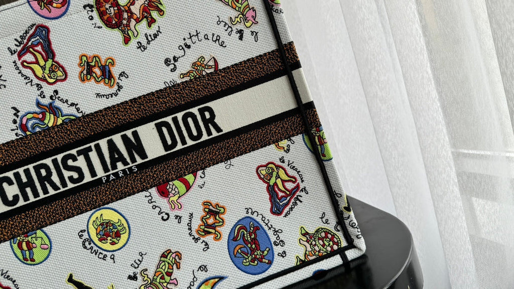 DIOR Large Book Tote 42cm White Multicolor Dragon Zodiac Embroidery