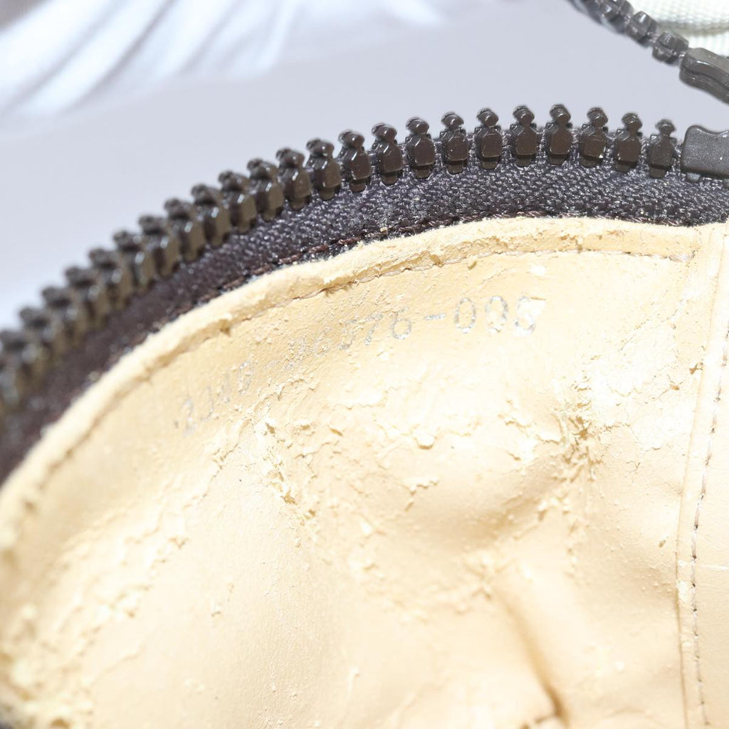 FENDI Zucca Canvas Vanity Pouch Brown Blackyb585