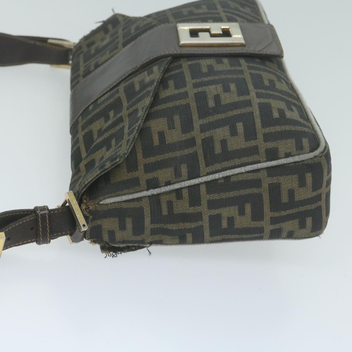 FENDI Zucca Canvas Shoulder Bag Black Brownyk10698