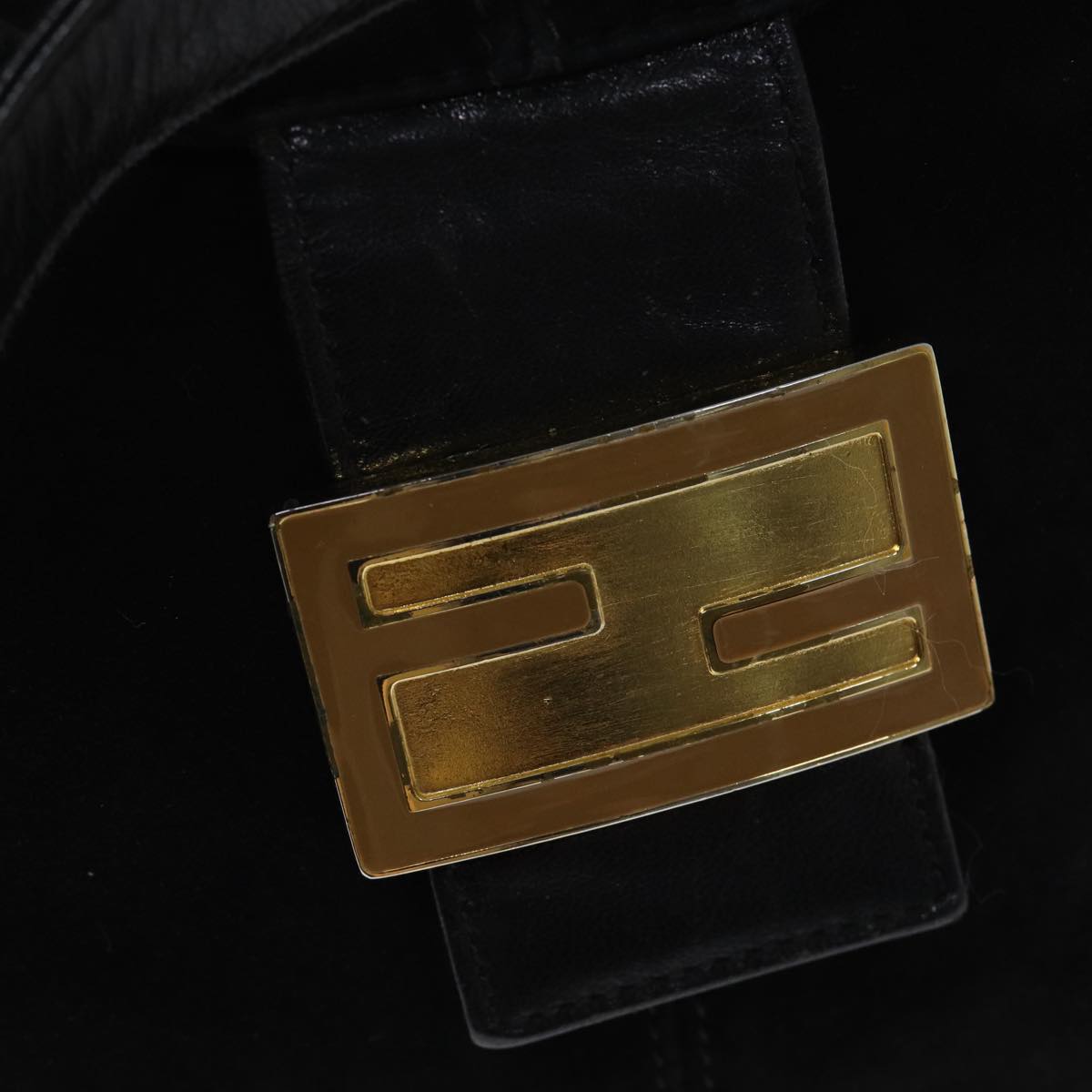 FENDI Mamma Baguette Shoulder Bag Suede Blackyk11454