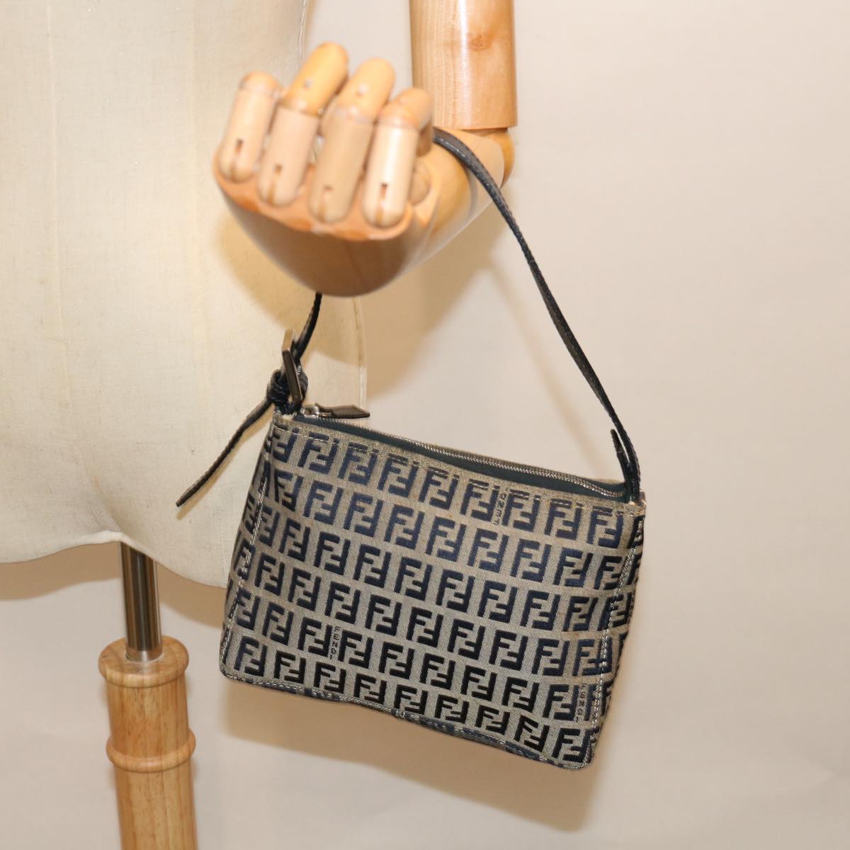 FENDI Zucchino Canvas Hand Bag Navyyk11547