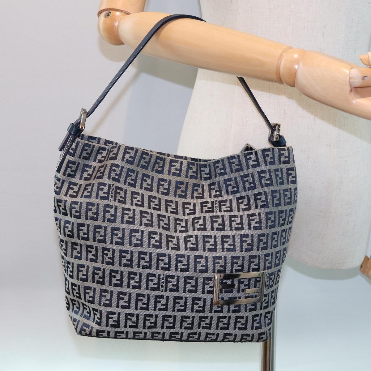 FENDI Zucchino Canvas Hand Bag Navyyk12887