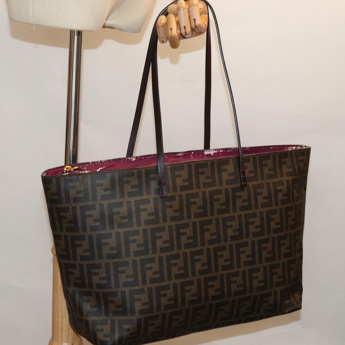 FENDI Zucca Canvas Tote Bag Black Brownyk12917