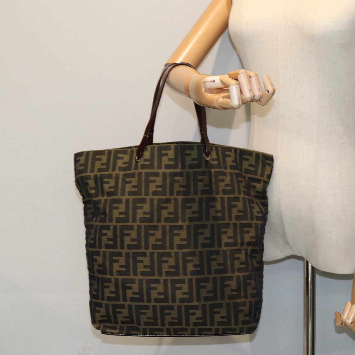 FENDI Zucca Canvas Tote Bag Black Brownyk13205