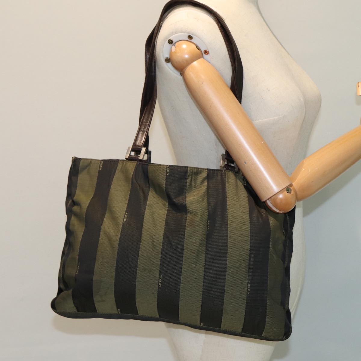 FENDI Pecan Canvas Tote Bag Khaki Blackyk13559