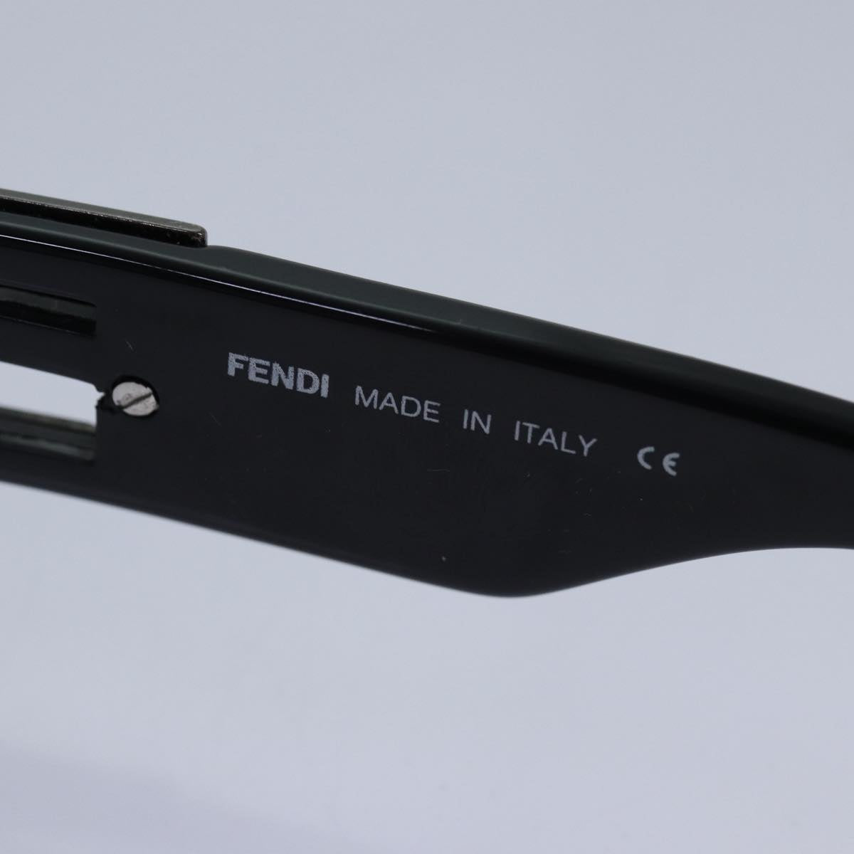 FENDI Sunglasses Blackyk13786