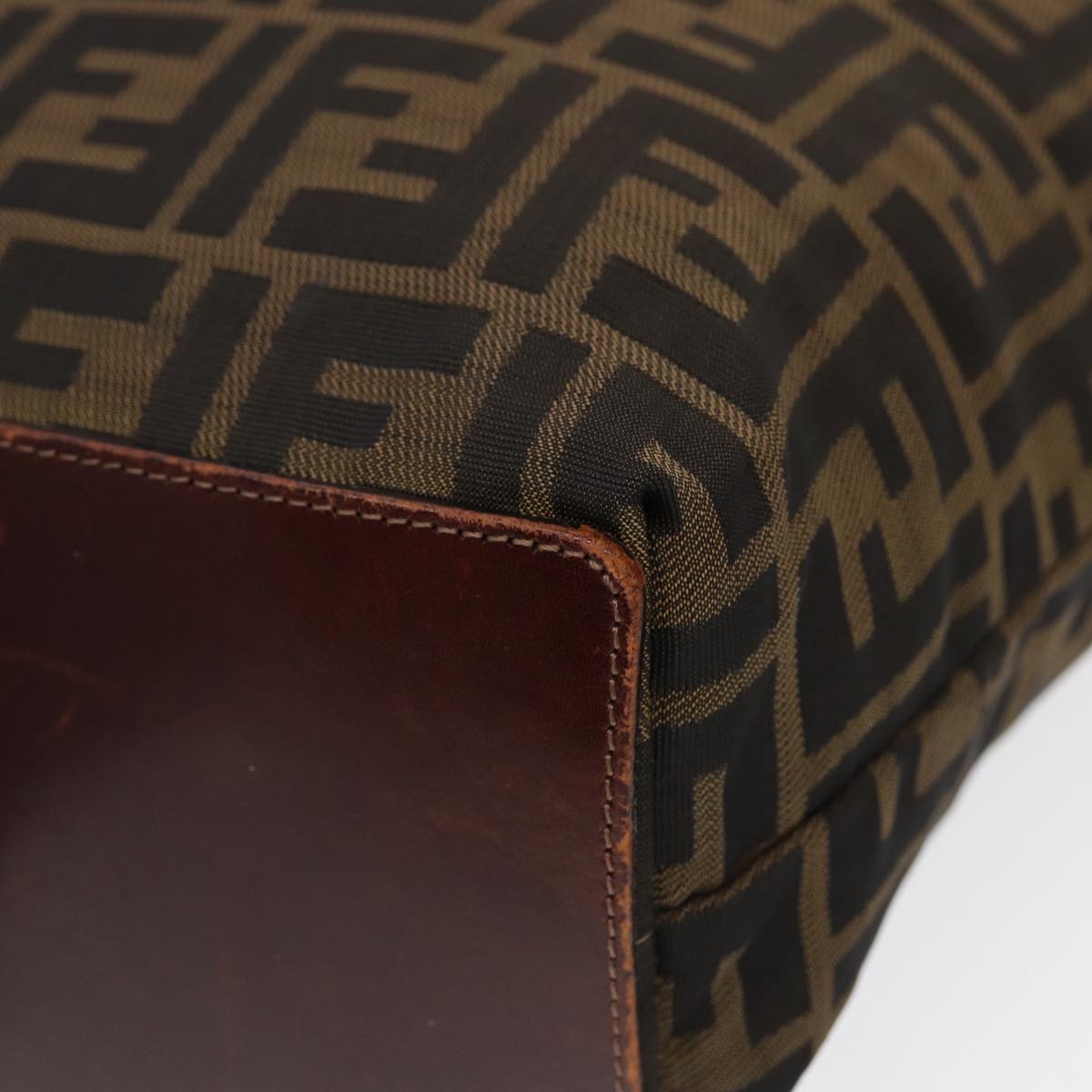 FENDI Zucca Canvas Hand Bag Brown Black Silveryk14749