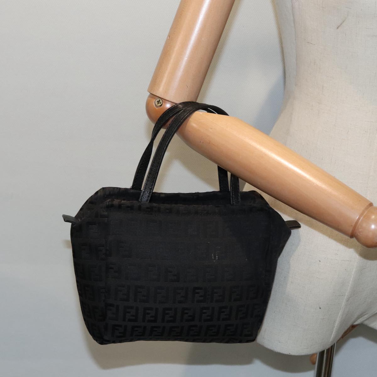 FENDI Zucchino Canvas Hand Bag Silver Blackyk15013