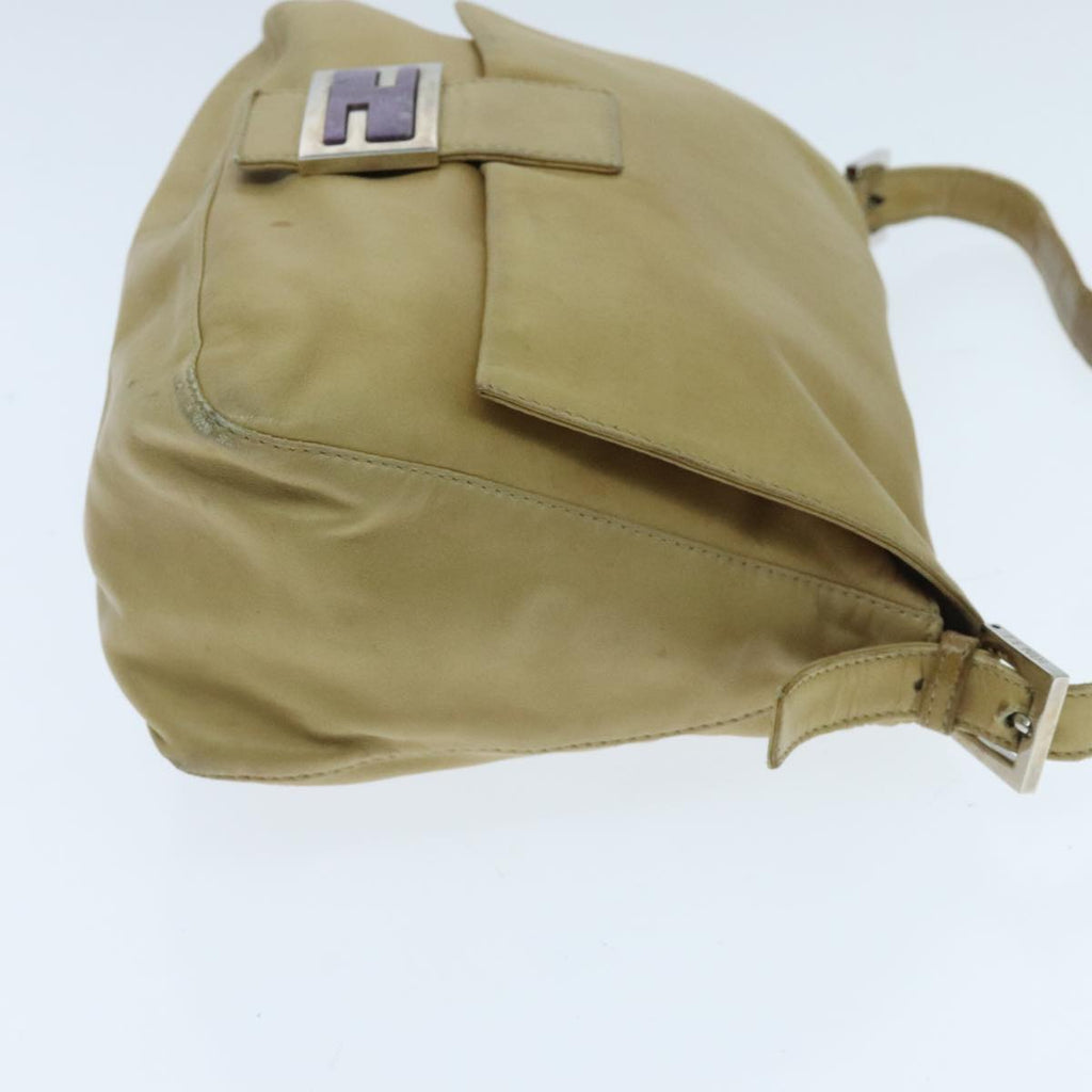 FENDI Mamma Baguette Shoulder Bag Leather Beigeyk15554