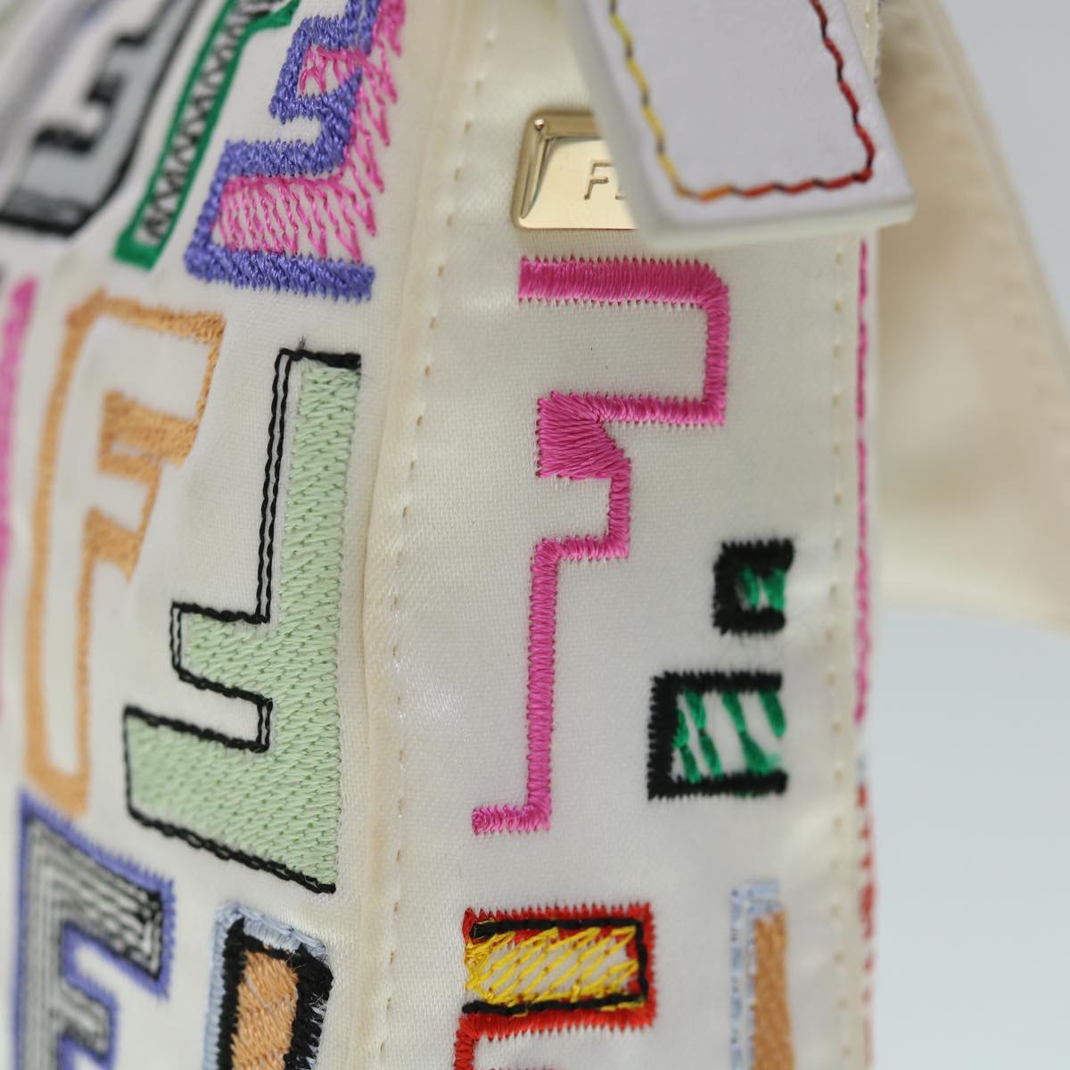 FENDI Zucca Canvas Embroidery Mamma Baguette Bag 2way Multicoloryk8631A
