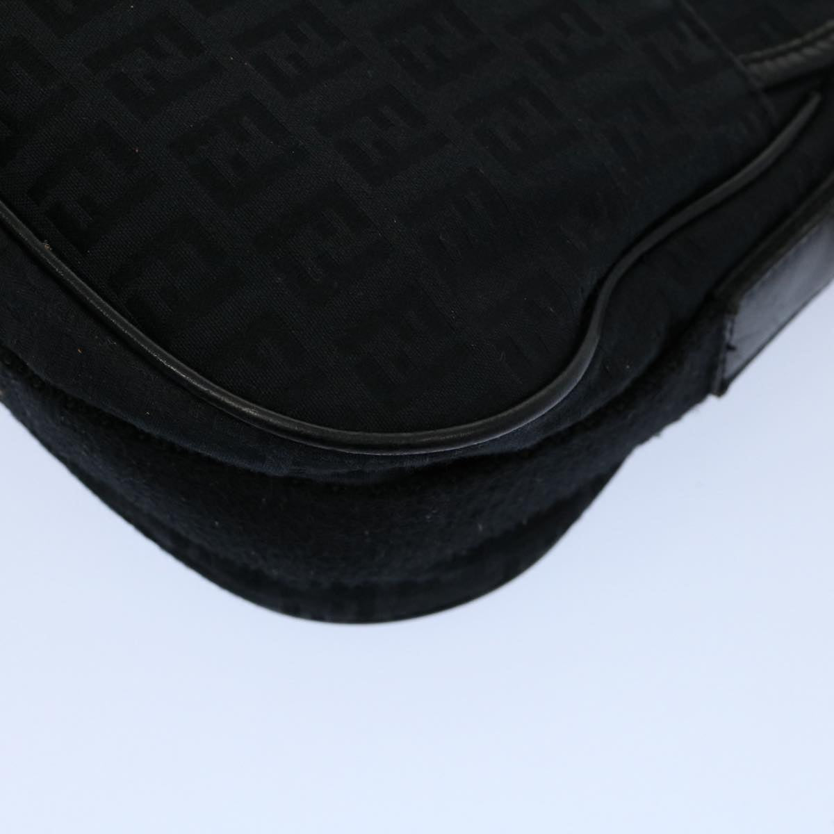 FENDI Zucchino Canvas Shoulder Bag Blackyk8645