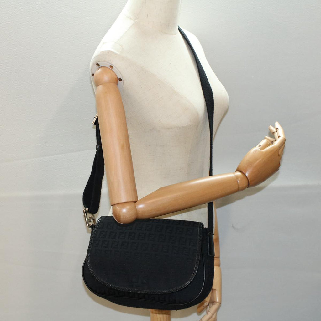 FENDI Zucchino Canvas Shoulder Bag Blackyk8645