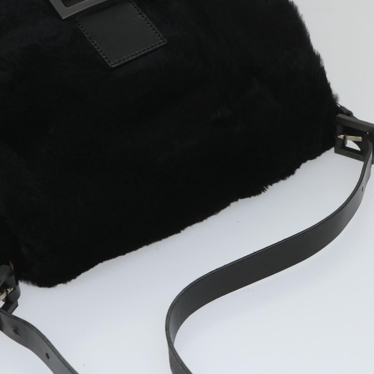 FENDI Mamma Baguette Shoulder Bag Fur Blackyk9200