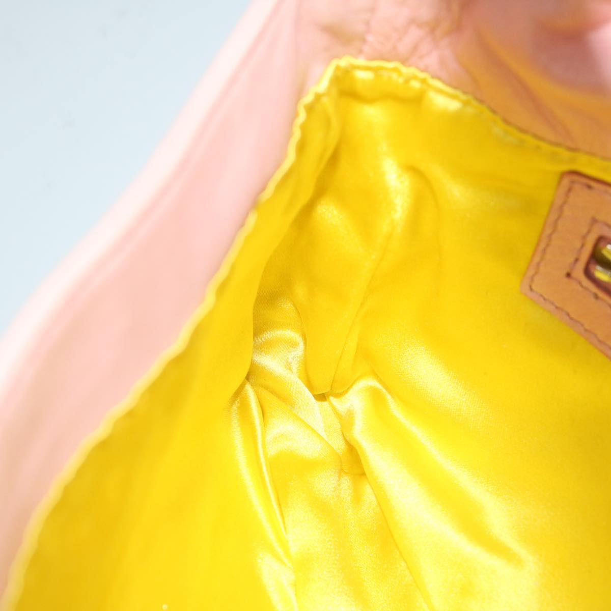 FENDI Mamma Baguette Shoulder Bag Leather Pink 2354 26424 008yk9887